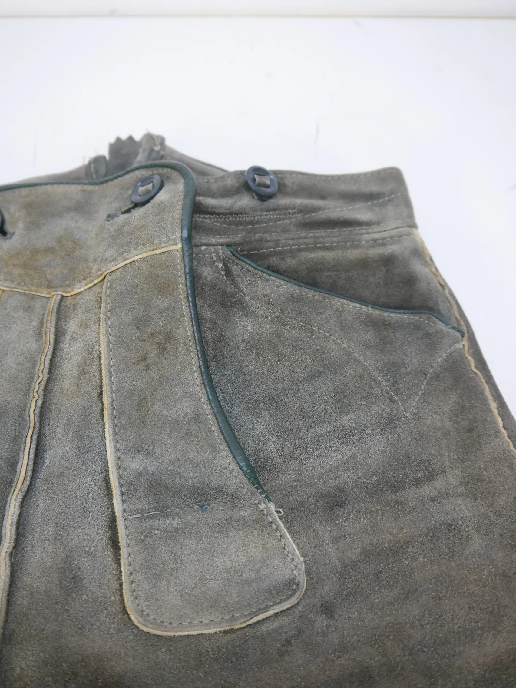 Aus Nachlass von Sammler kurze 60er Vintage stark speckige Lederhose Gr.44