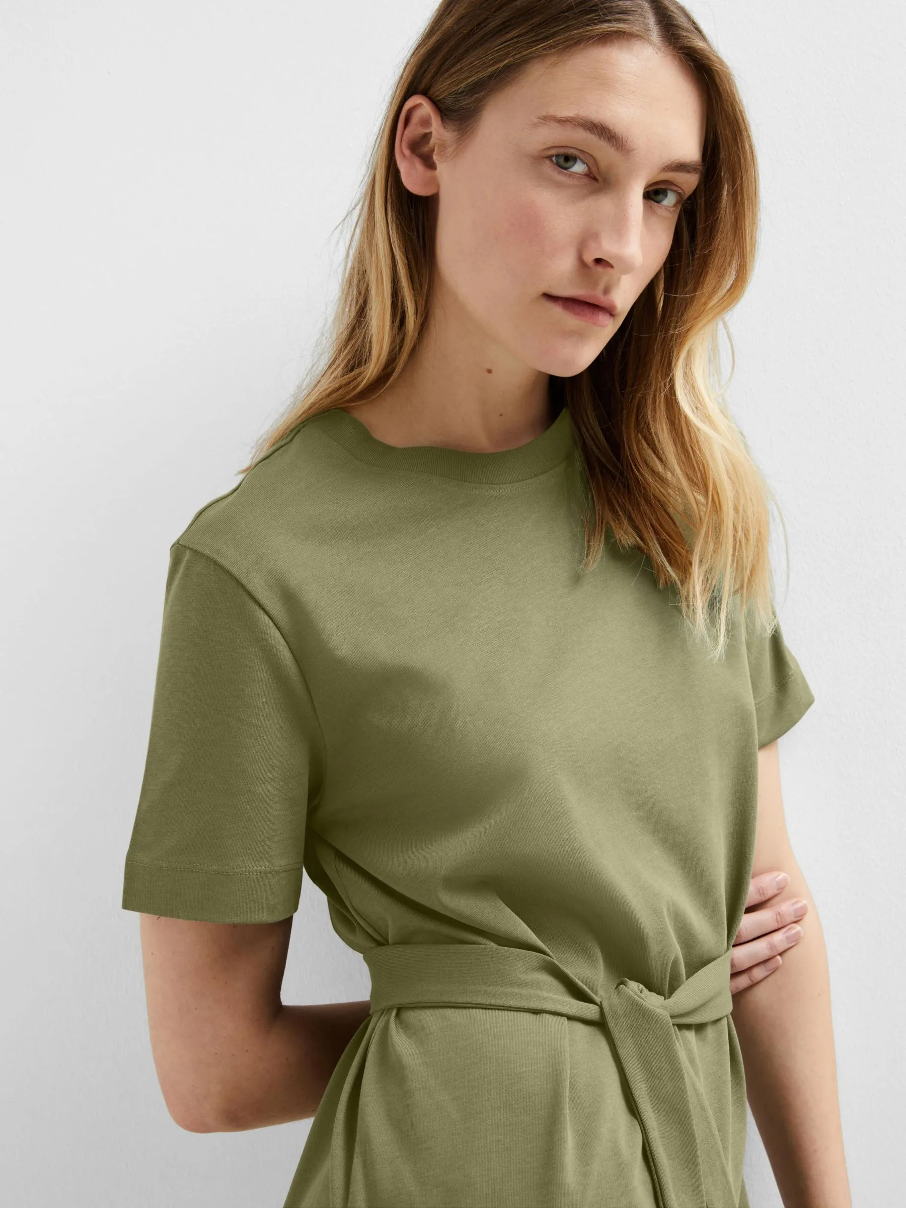 BELTED MIDIKLEID