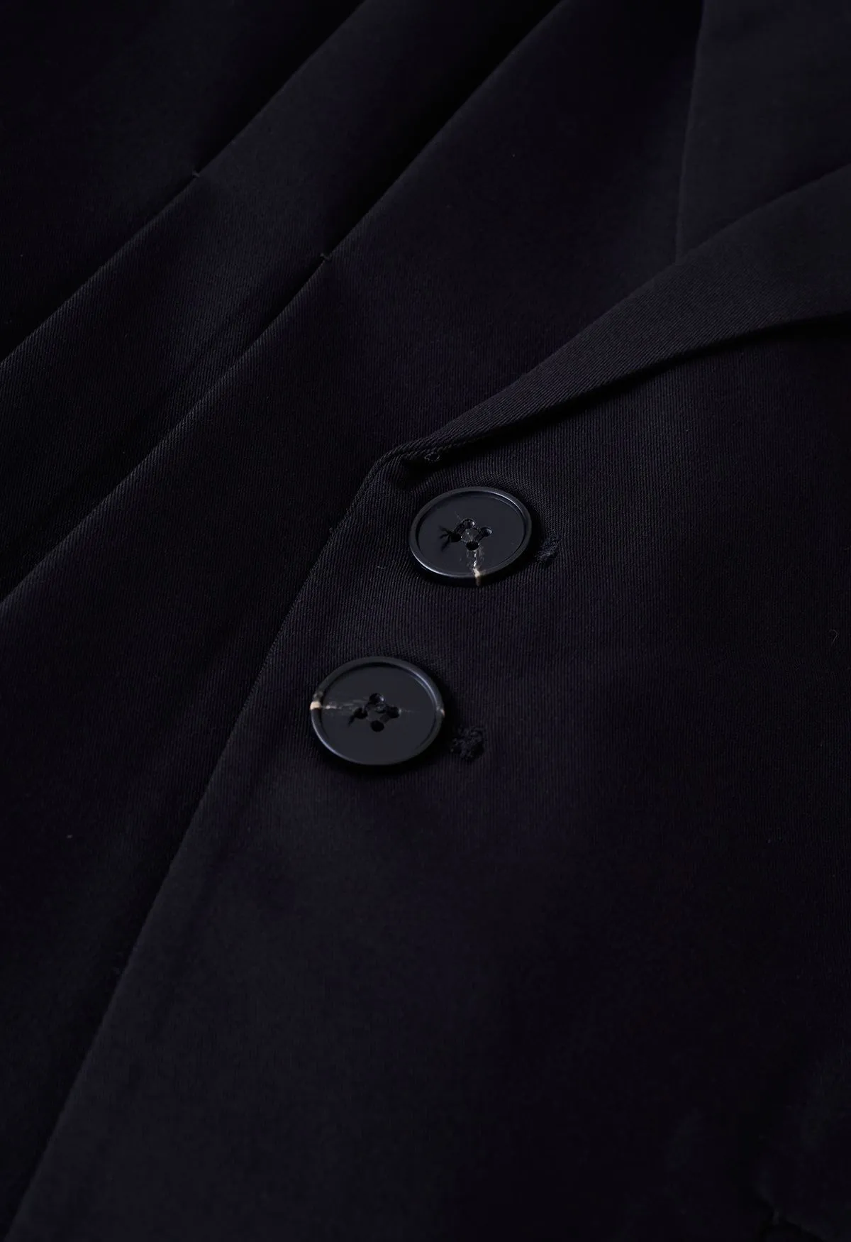 Einreihiger Blazer mit Seitenfalten in Schwarz
